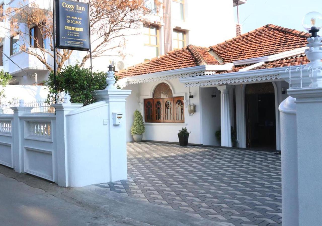 Cozy Inn Negombo Exterior photo