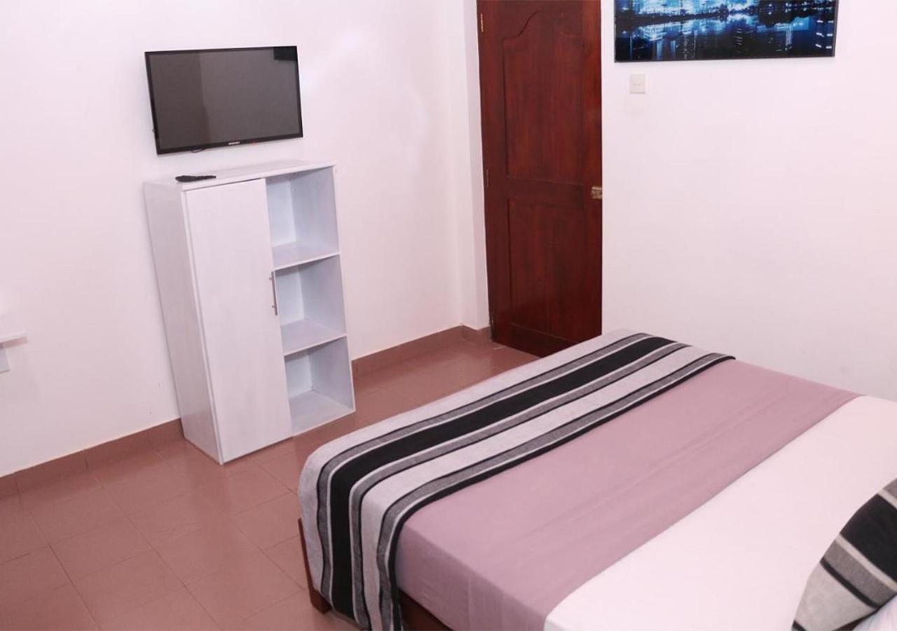Cozy Inn Negombo Exterior photo