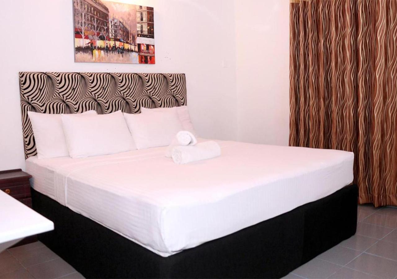 Cozy Inn Negombo Exterior photo