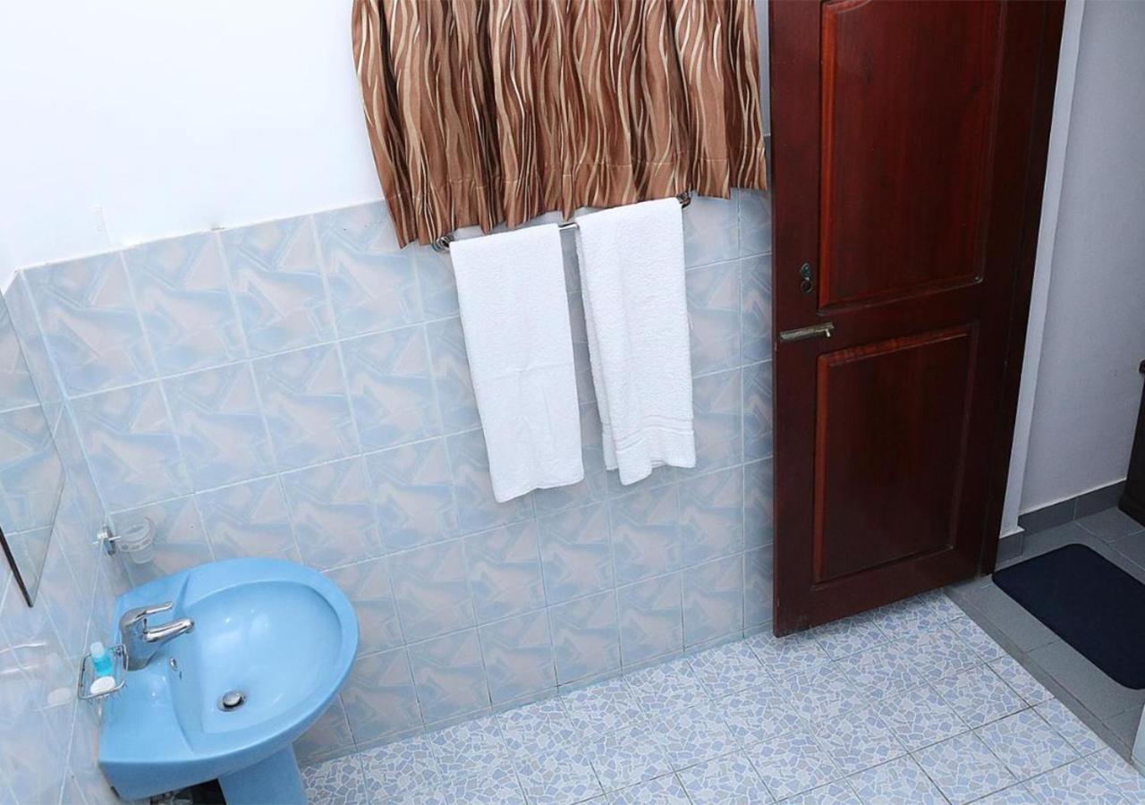 Cozy Inn Negombo Exterior photo